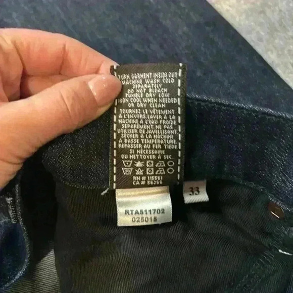 7 for all Mankind, the Slimmy. Size 32. Dark Wash. - Picture 12 of 12